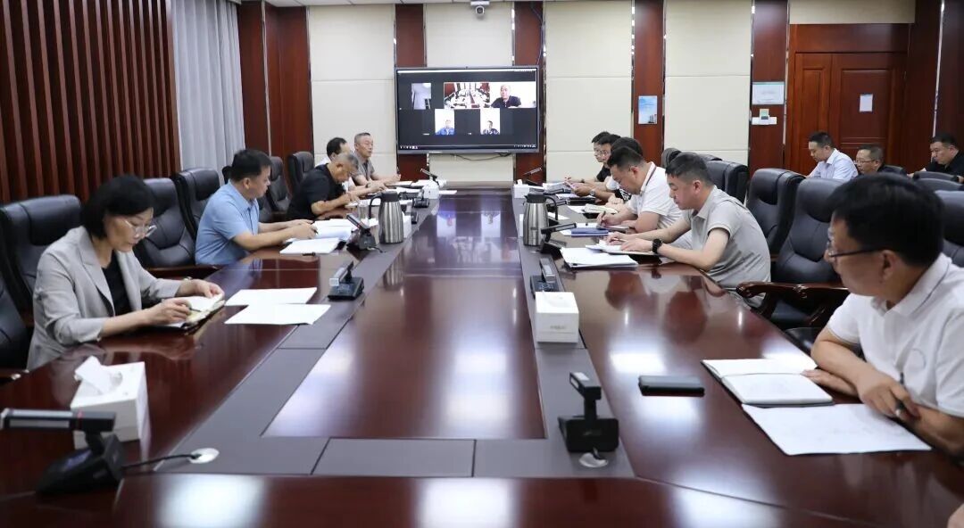 凝心聚力抓落實 精準(zhǔn)發(fā)力促發(fā)展——宏河集團(tuán)召開重點工作（項目）推進(jìn)會議1